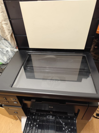 prodam-mfu-hp-laserjet-m1132-mfp-sostoianie-xorosee-ispolzovalsia-doma-sveze-zapravlennyi-kartridz-big-3