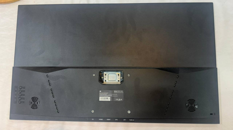 monitor-27-diuimov-big-0