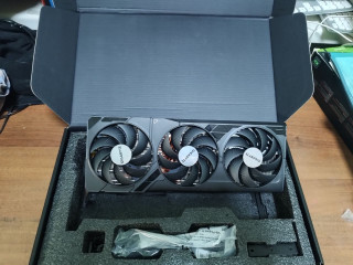 prodam-gigabyte-rtx-4070-ti-super-windforce-max-videokarta-novaia-v-pcie-slot-ne-vstavlialsia-gara