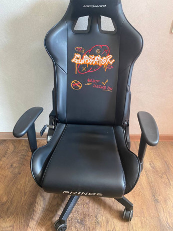 prodam-dxracer-prince-est-korobka-60000-tg-atyrau-big-0