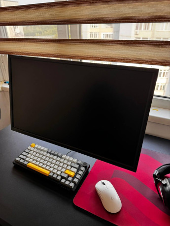 prodam-kompiuter-monitor-myska-stol-stul-monitor-zowie-240-hz-sistemnik-proc-7500f-vidiuxa-4060-big-1