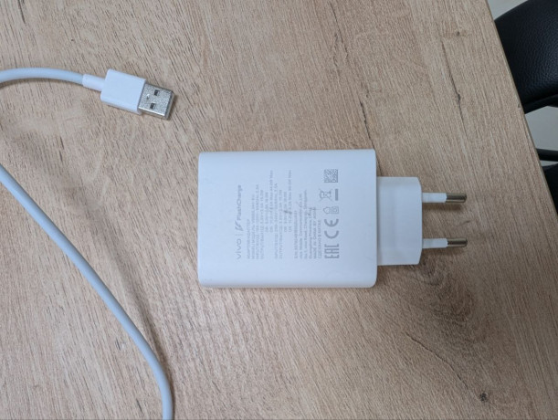 prodam-adapter-zariadki-type-c-90w-big-1