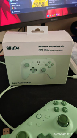 geimpad-8bitdo-ultimate-2c-big-0