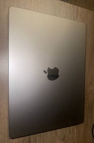 prodam-macbook-pro-2021-big-2