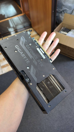 rtx-4070-big-2