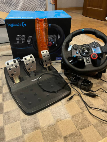 prodaiu-igrovoi-rul-logitech-g29-driving-force-racing-big-2
