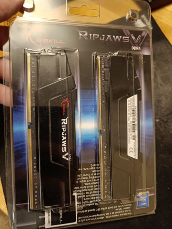 gskill-ddr4-16gb-big-0