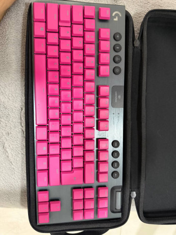 klaviatura-logitech-g915-tkl-light-speed-big-0