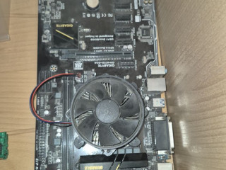 prodam-materinskuiu-platu-gigabyte-ga-h110-d3a-pentium-s-kullerom
