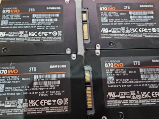 ssd-samsung-870-evo-2tb-cena-60k