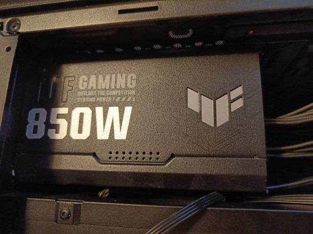 asus-tuf-850g-big-1