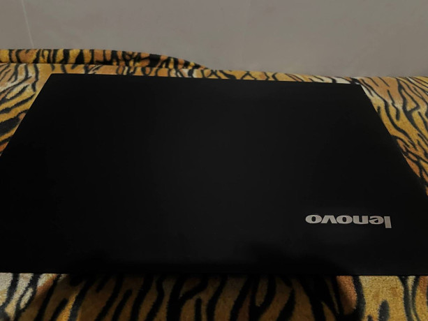 noutbuk-lenovo-big-4