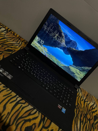 noutbuk-lenovo-big-0