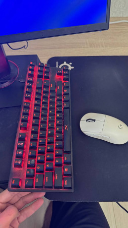 prodam-logitech-g-pro-superlite-big-2