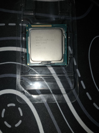 prodam-processor-intel-core-i3-3210-v-xorosem-sostoianii-rabotaet-bez-problem-pri-osmotre-vozmozny-big-0
