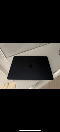 macbook-air-m3-15-inch-big-0
