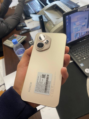 honor-c400-big-0