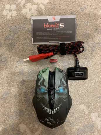 myska-bloody-r8a-big-2
