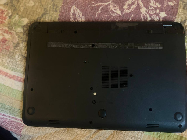 noutbuk-hp-big-2