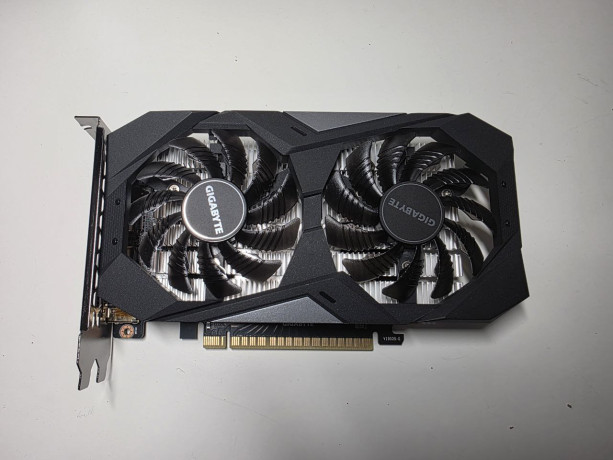 rtx-4060-8gb-palit-storm-x-big-0