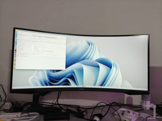 monitor-samsung-34diulm-2024goda