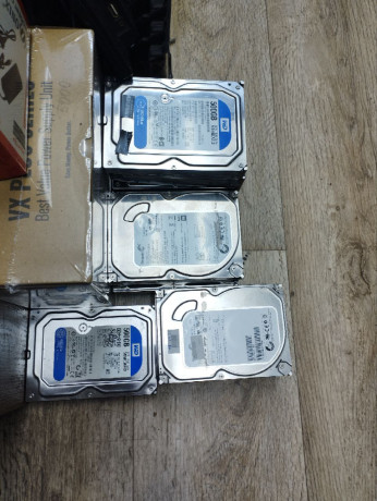 sensornyi-monitor-10-diuimov-vga-podkliucenie-big-2