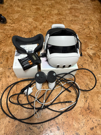 prodam-meta-quest-3-128gb-v-xorosem-sostoianii-big-1