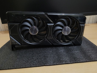 prodam-videokartu-asus-rtx-4070-12gb-bu-v-xorosem-sostoianii-na-rodnoi-plombe-est-korobka