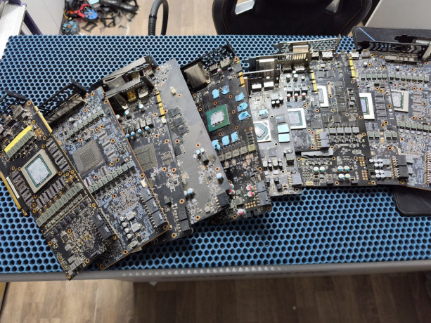 rasprodaza-donorskix-plat-dlia-videokart-10-pokoleniia-nvidia-i-amd-rx-400-500-rx5000-rx6000-big-0