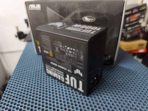 prodam-blok-pitaniia-asus-tuf-gaming-1000w-atx30-big-2