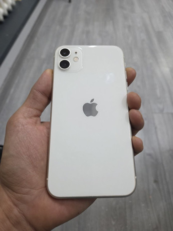 almaty-prodam-iphone-11-128gb-white-icloud-na-aiklaude-ne-vskryvalsia-korpus-blizko-k-idealu-big-1