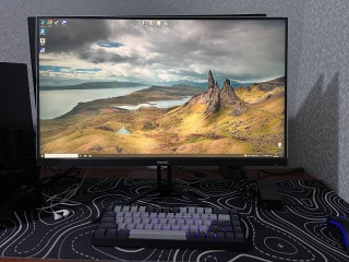 novyi-monitor