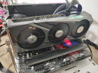 gigabyte-rx-7600-8gb