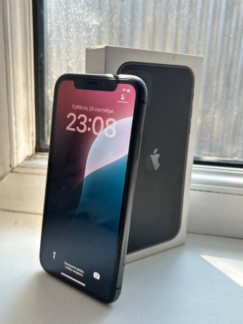iphone-11-64gb-big-0