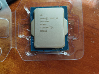 prodam-processor-i3-13100f-novyi-ne-polzovalis-v-soket-ne-vstavliali-4-iadra-8potokov-castota-34ggc