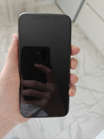 prodam-iphone-11-pro-256gb-big-2