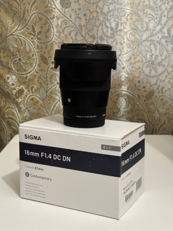 obieektiv-sigma-16mm-diafragma-14-na-krop-kamery-sostoianie-otlicnoe-redko-polzuius-s-korobkoi-big-2