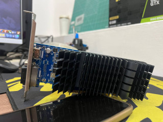 asus-gt-1030-2-gb-10-000-tg