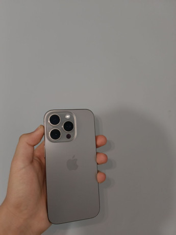 prodam-iphone-16pro-256gb-big-3