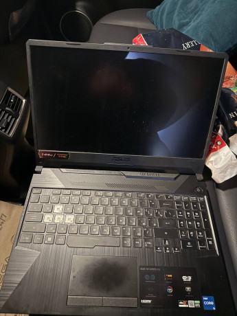 noutbuk-asus-tuf-big-0