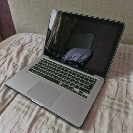 macbook-pro-13-a1278-big-0