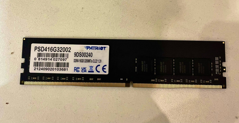 prodam-dve-plaski-operativy-patriot-po-16gb-ddr4-3200mhz-big-0