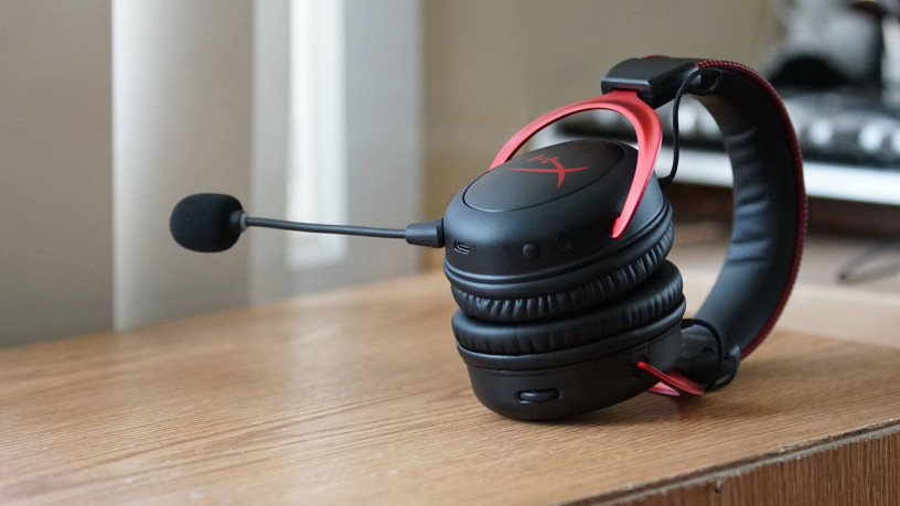prodam-nausniki-hyperx-cloud-ii-wireless-cerno-krasnyi-sostoianie-idealnoe-vse-rabotaet-polzovalsia-big-0