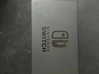 prodam-nintendo-switch-vmeste-s-igrami