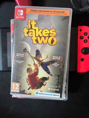 prodam-nintendo-switch-vmeste-s-igrami-big-4