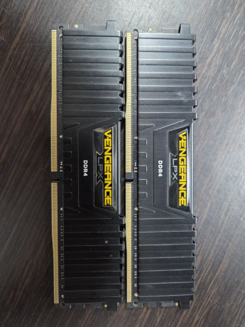 ddr4-2x1632gb-corsair-vengence-smelo-goniatsia-do-3600-25k-big-0