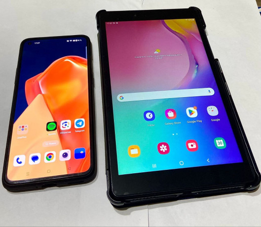 smartfon-oneplus-9r-8256gb-i-planset-samsung-galaxy-tab-na-odin-smartfon-klassom-vyse-ili-moshhnee-big-0
