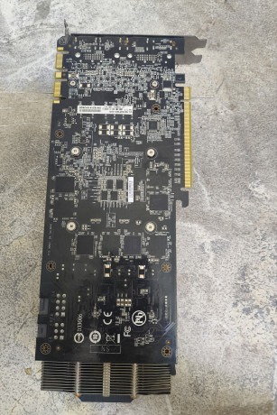 igrovaia-videokarta-gigabyte-nvidia-geforce-gtx-970-big-3