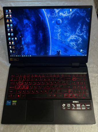 igrovoi-noutbuk-acer-nitro-5-big-0