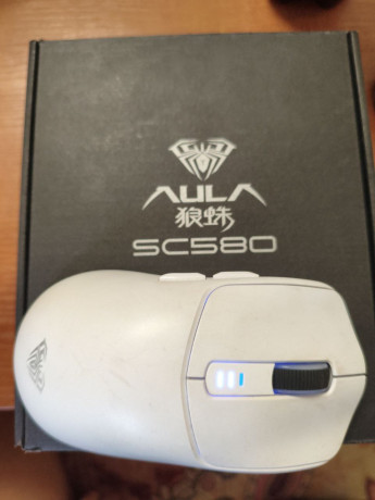 prodam-besprovodnuiu-mysku-aula-sc580-vse-rabotaet-ispravno-polnyi-komplekt-5k-big-0